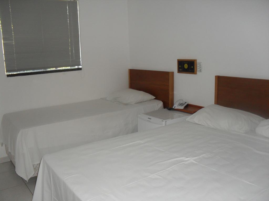 Hotel Beto Rocha Santa Fe do Sul Værelse billede